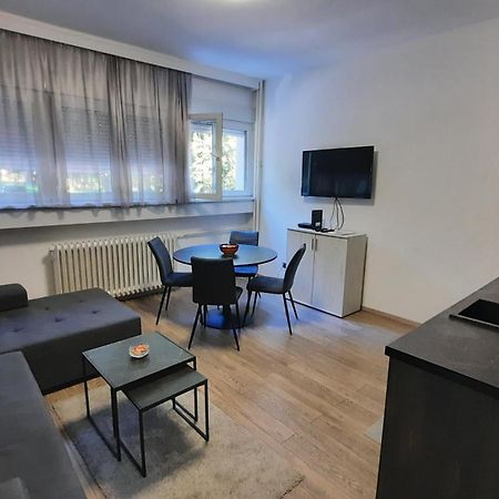 Apartman Pavlovic 1 Dedinje Dış mekan fotoğraf